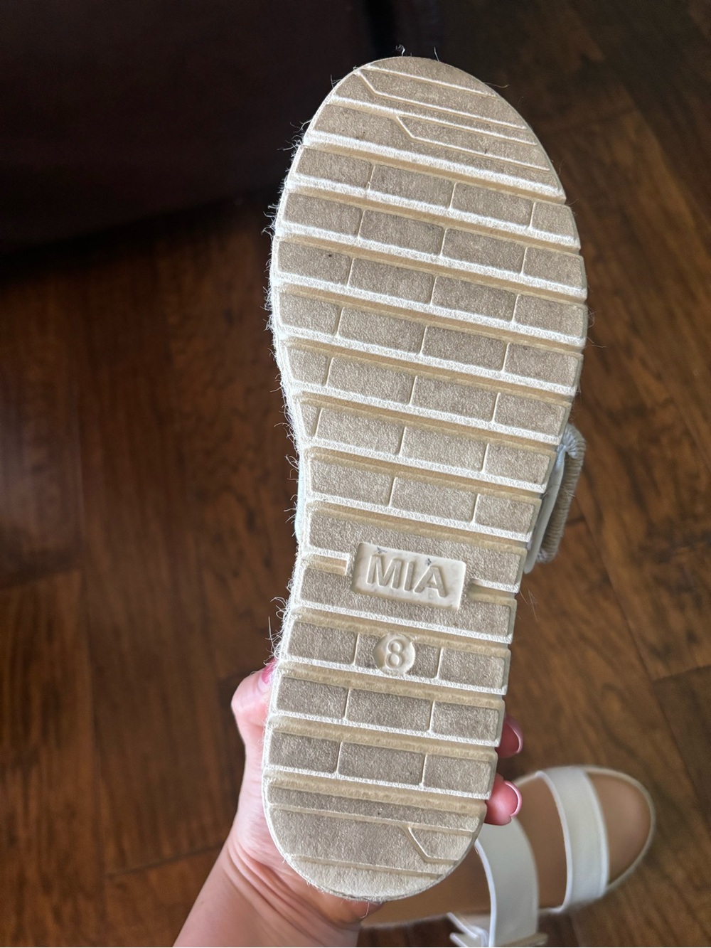 MIA Platform Slide Sandals - Picture 9 of 10